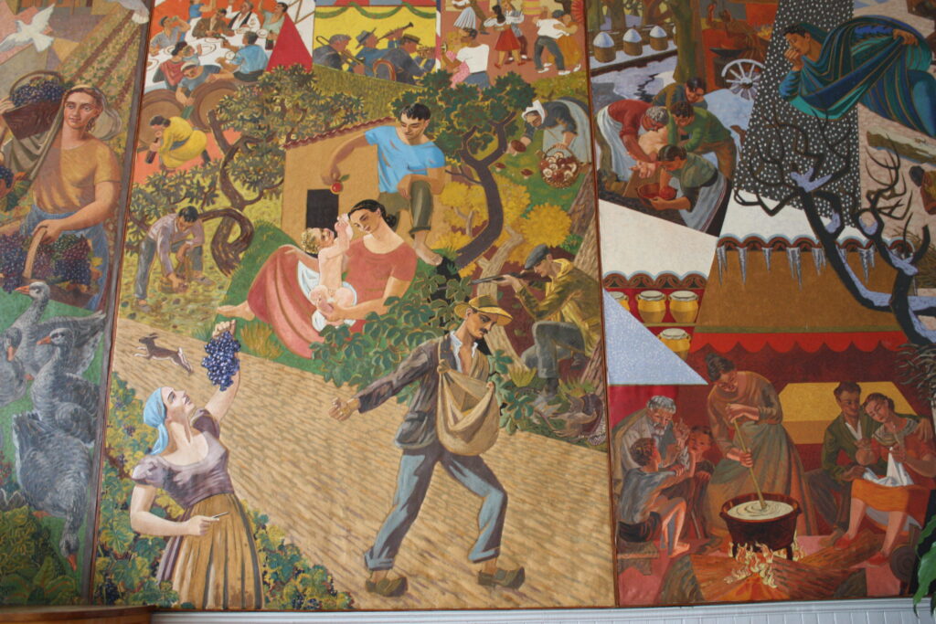 Les peintures de René Gaston-Lagorre dans la salle du conseil municipal et des mariages de L'Isle-en-Dodon © Récit en Série - Isabelle Desprez.